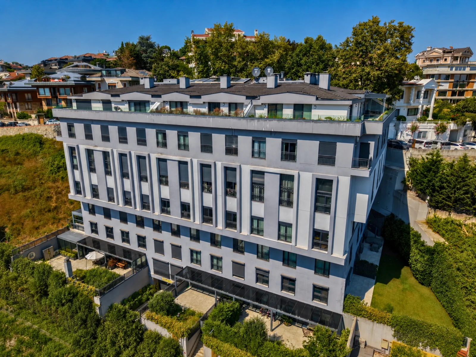 Emirgan Apartments by Seba