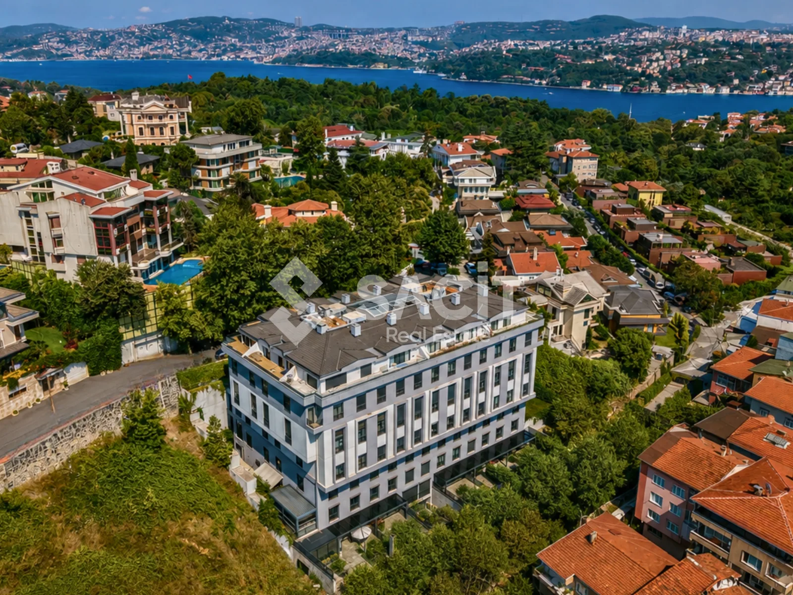 Emirgan Apartments by Seba