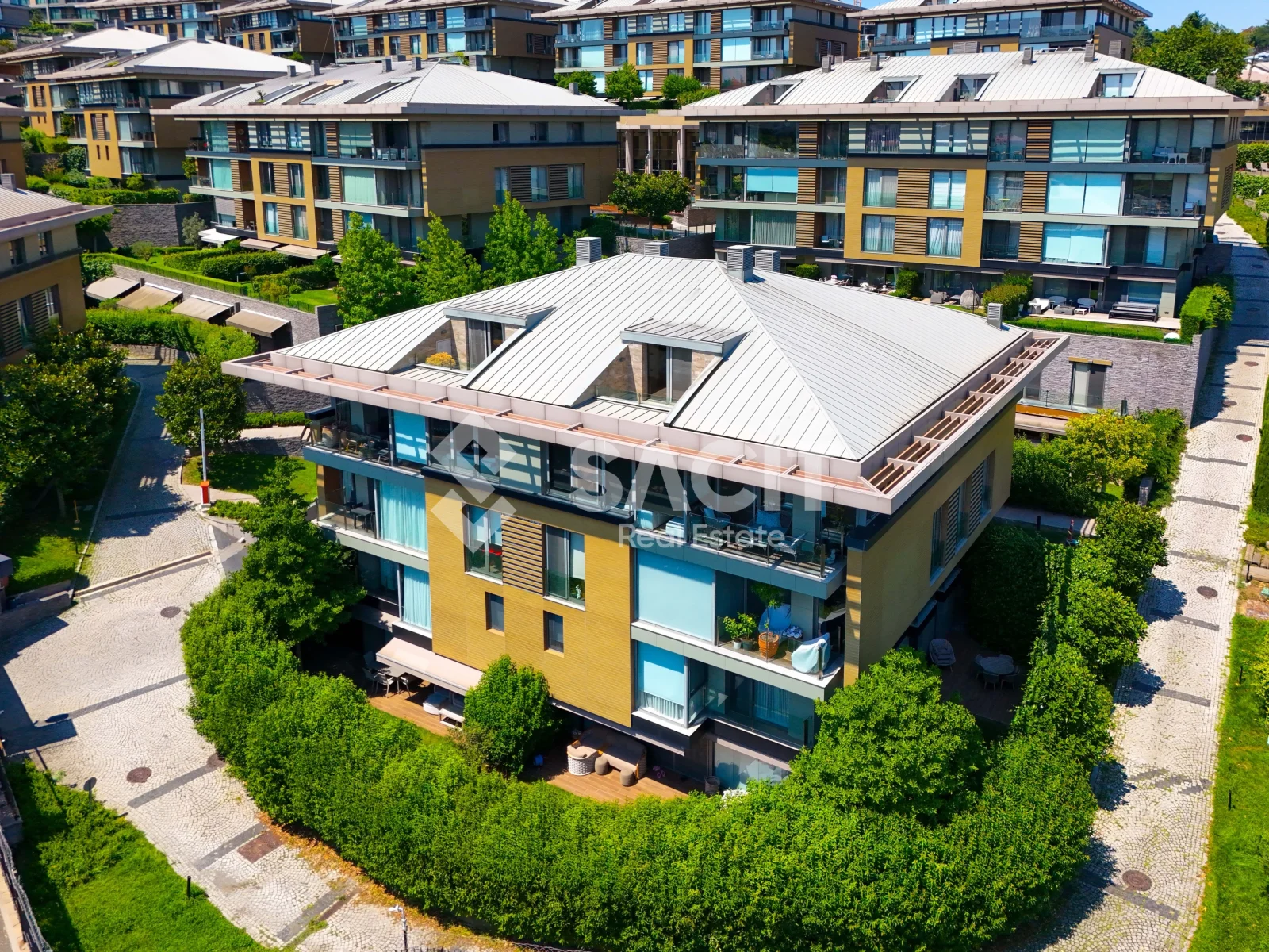 L'ist İstinye Suites